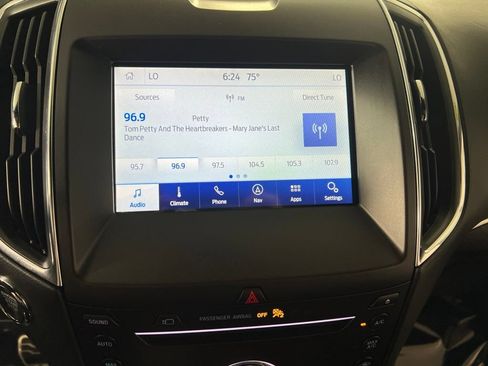 Used 2019 Ford Edge ST w/ Equipment Group 401A AWD/4WD image 24