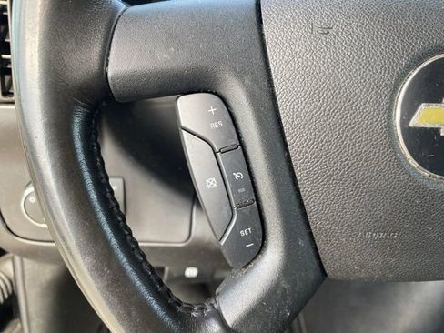 Used 2021 Chevrolet Express 2500 w/ Driver Convenience Package image 33