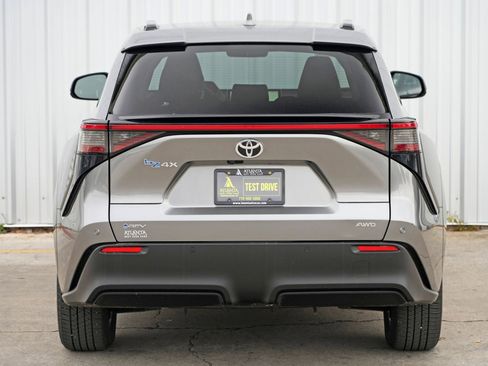 Used 2024 Toyota bZ4X AWD w/ Weather Package image 47