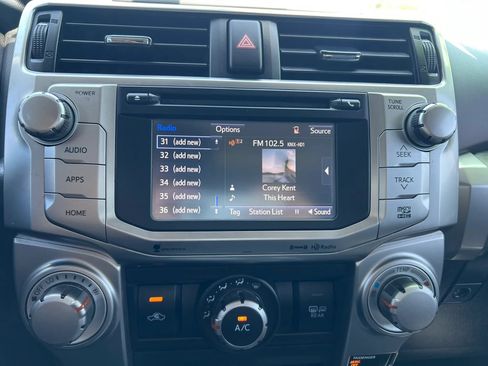 Used 2017 Toyota 4Runner SR5 Premium AWD/4WD image 16