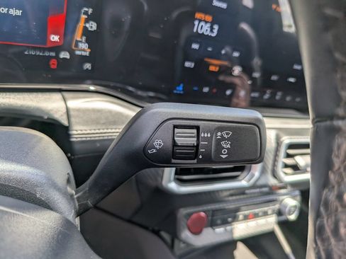 Used 2025 Ford Mustang Premium RWD image 32