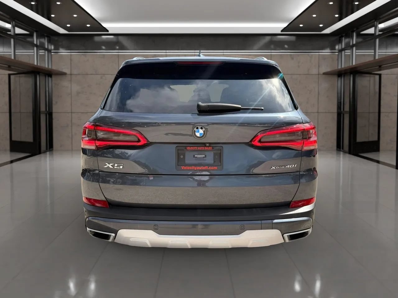 Used 2019 BMW X5 xDrive40i w/ Convenience Package AWD/4WD image 5