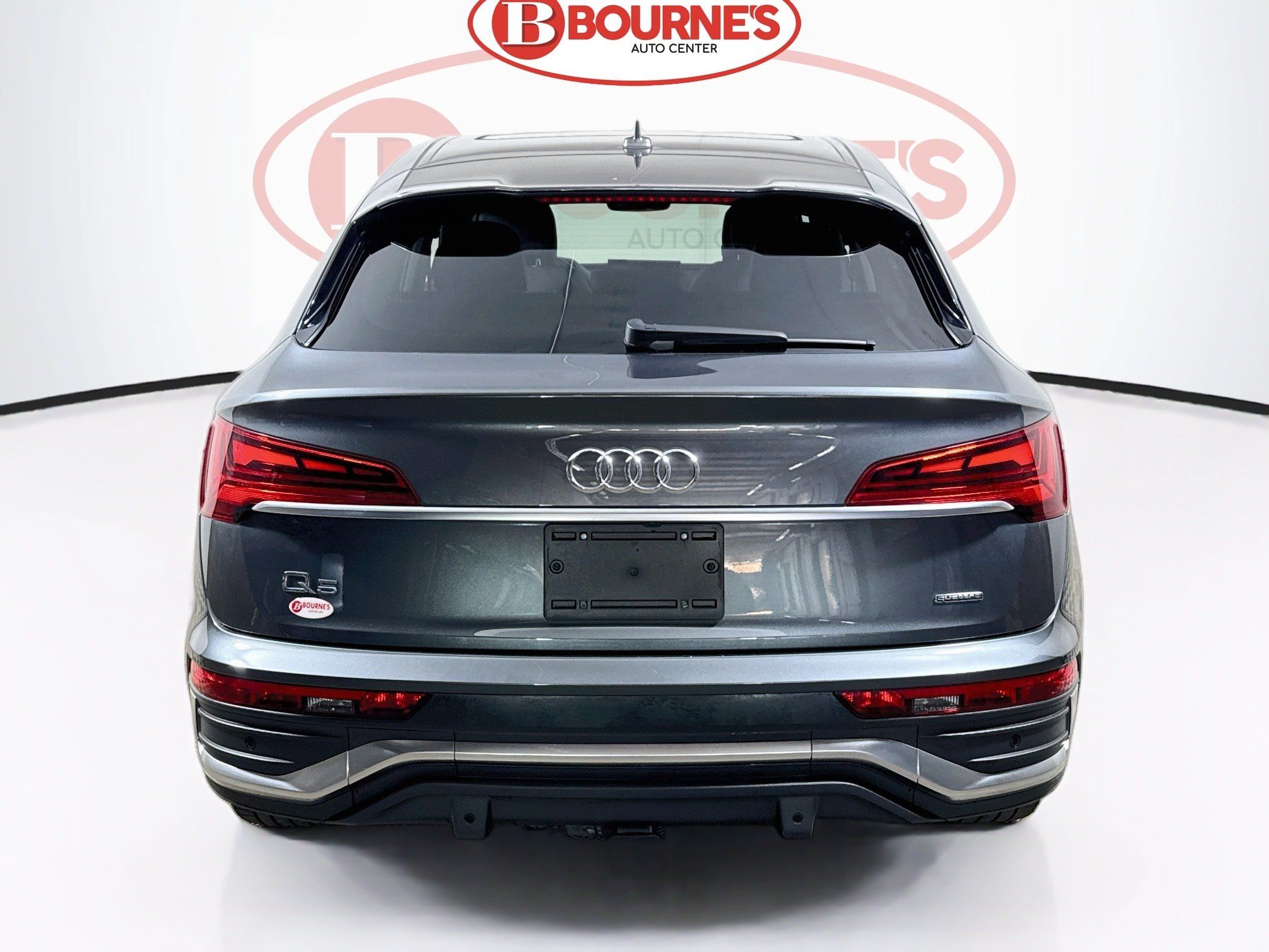 Used 2023 Audi Q5 2.0T Premium Plus w/ Premium Plus Package AWD/4WD image 10