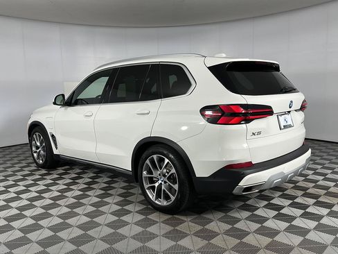 Used 2026 BMW X5 xDrive50e w/ Premium Package AWD/4WD image 21
