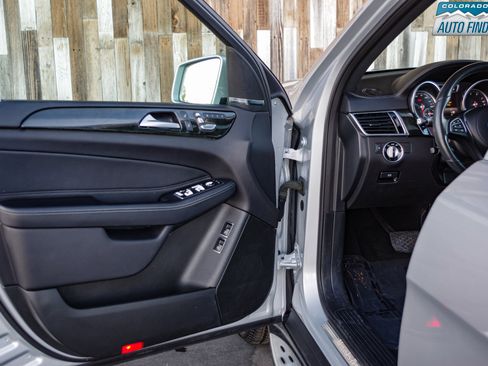 Used 2019 Mercedes-Benz GLS 450 4MATIC image 10