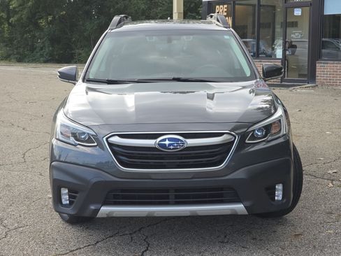 Used 2021 Subaru Outback Limited w/ Popular Package #2 AWD/4WD image 2