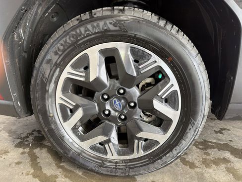 Certified 2025 Subaru Forester image 14