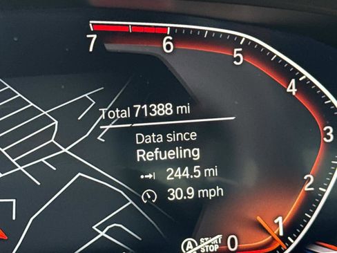 Used 2022 BMW 530i xDrive w/ Convenience Package image 25