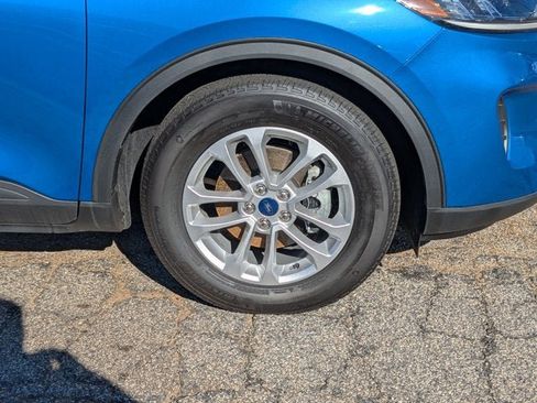 Used 2020 Ford Escape SE image 10