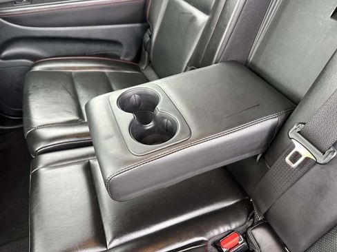 Certified 2024 Dodge Durango GT image 9