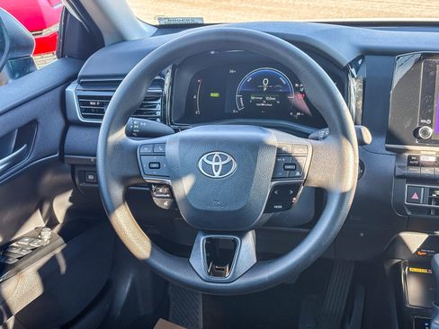 New 2026 Toyota Camry LE FWD image 18