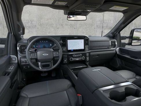 New 2025 Ford F350 Platinum w/ Tremor Off-Road Package image 7