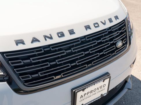 Certified 2024 Land Rover Range Rover Velar Dynamic SE AWD/4WD image 16