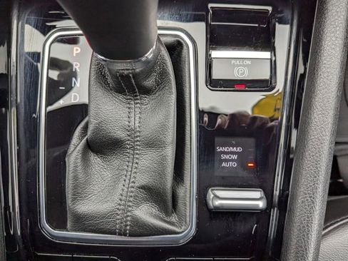 Used 2025 Jeep Compass Latitude w/ Altitude Special Edition image 27