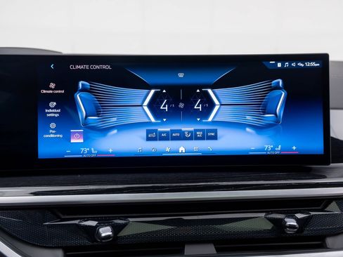 Certified 2026 BMW X6 xDrive40i AWD/4WD image 28