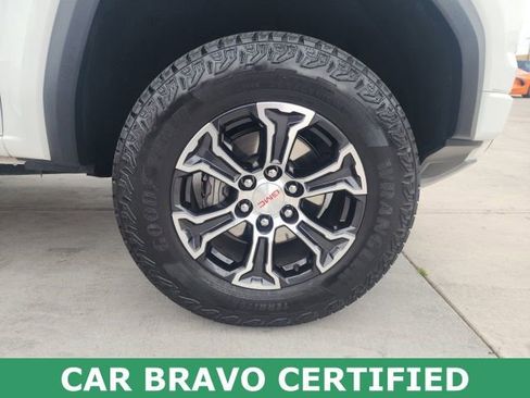 Certified 2025 GMC Canyon AT4 image 18
