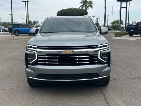 Used 2025 Chevrolet Tahoe LT RWD image 8