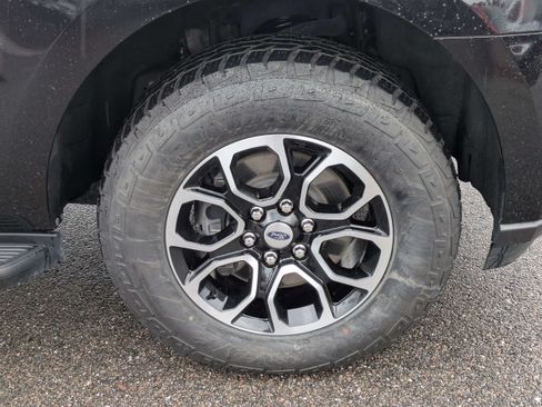 Used 2024 Ford Expedition XLT AWD/4WD image 10
