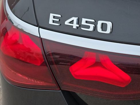 New 2026 Mercedes-Benz E 450 4MATIC Sedan image 9