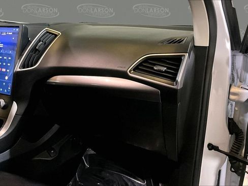 Certified 2024 Ford Edge SEL AWD/4WD image 32