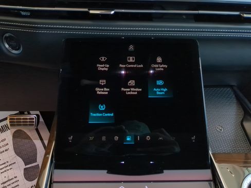 New 2025 Cadillac Escalade Sport Platinum w/ LPO, ONYX Package image 27