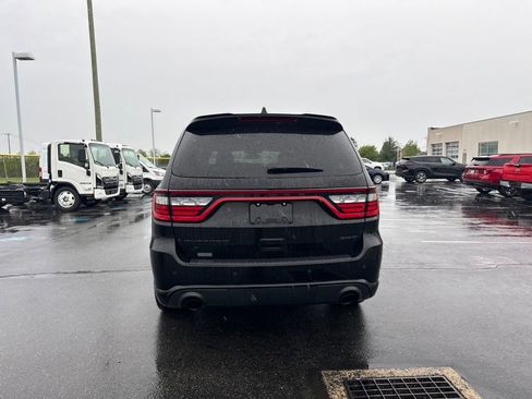 Used 2022 Dodge Durango SRT w/ Black Package AWD/4WD image 3