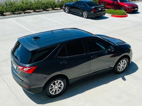 Used 2020 Chevrolet Equinox LS image 13