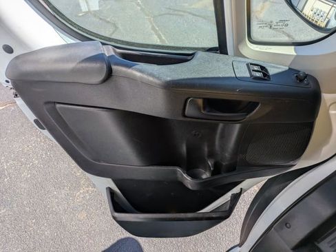 Used 2019 RAM ProMaster 3500 w/ Premium Appearance Group FWD image 11