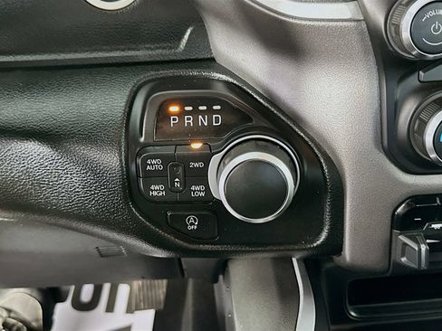 Used 2020 RAM 1500 Big Horn AWD/4WD image 16