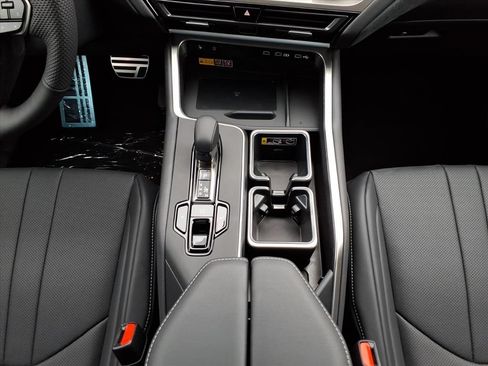 New 2026 Lexus TX 500h AWD image 26
