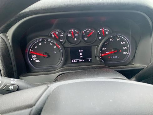 Used 2024 Chevrolet Silverado 1500 Custom AWD/4WD image 7