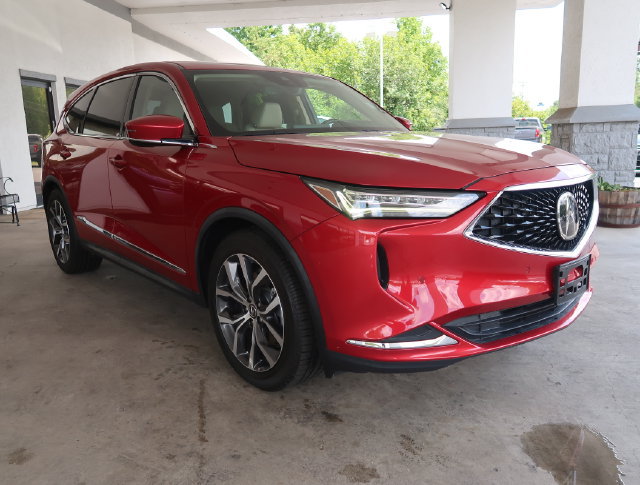 Used 2022 Acura MDX w/ Technology Package FWD image 3