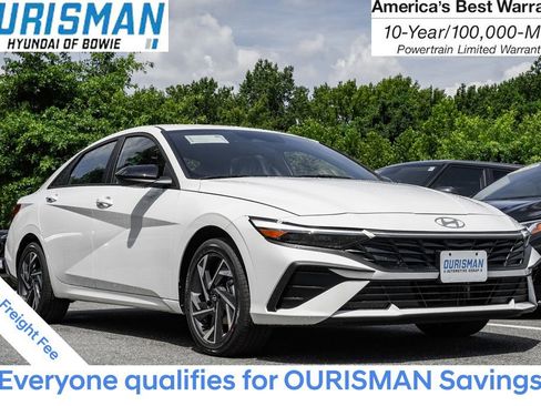 New 2025 Hyundai Elantra SEL image 1