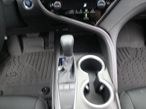 Used 2023 Toyota Camry LE w/ Convenience Package FWD image 8