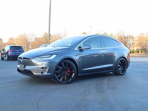 Used 2021 Tesla Model X Performance image 7