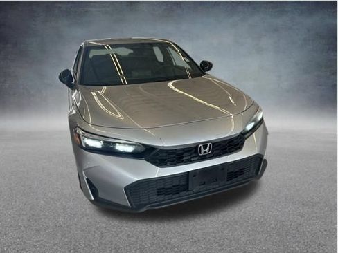 Used 2025 Honda Civic Sport image 4