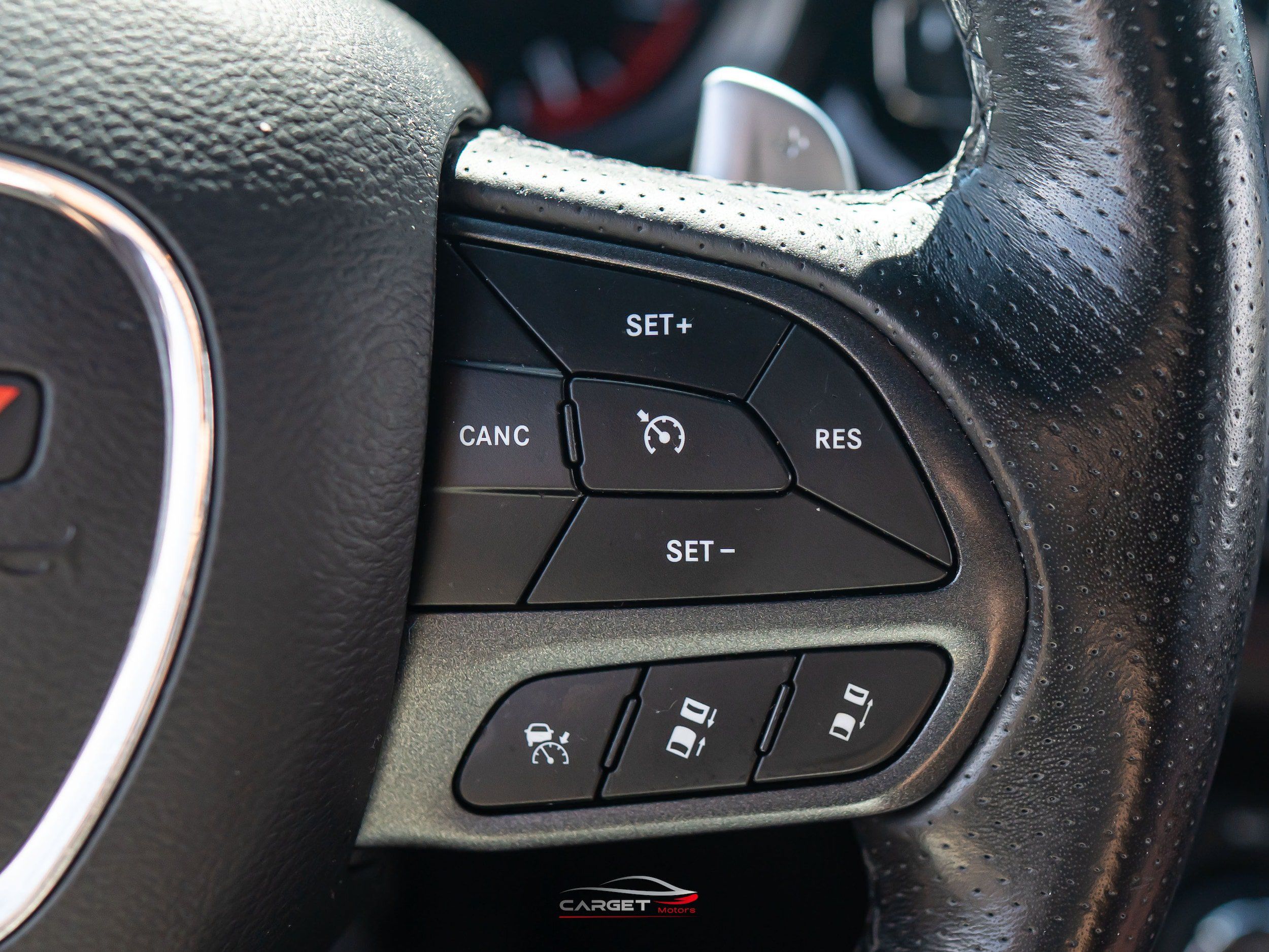 Used 2023 Dodge Durango R/T w/ Tow 'N Go Package AWD/4WD image 27