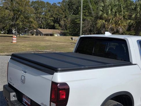 Used 2023 Honda Ridgeline RTL-E image 34
