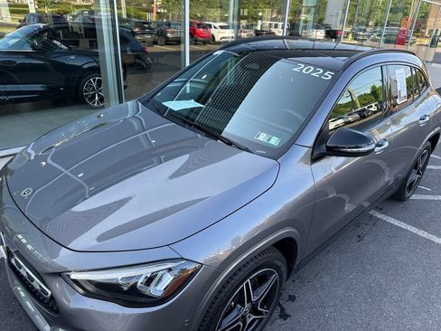 Used 2025 Mercedes-Benz GLA 250 4MATIC image 36