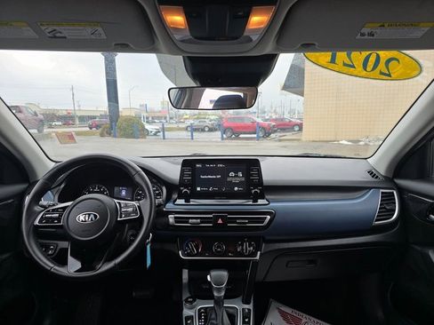 Used 2021 Kia Seltos S image 14