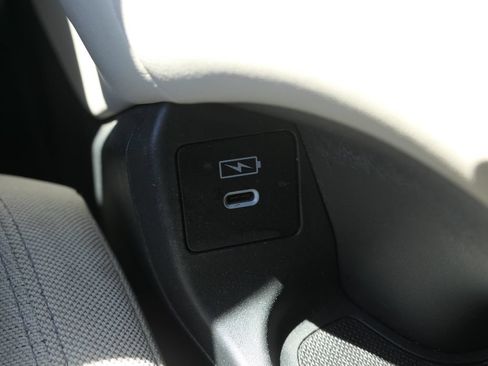 Used 2024 Honda HR-V LX image 21