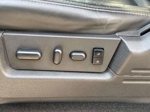 Used 2011 Ford F150 FX4 w/ FX Luxury Pkg AWD/4WD image 18