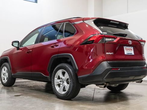 Used 2019 Toyota RAV4 XLE w/ Convenience Package AWD/4WD image 7