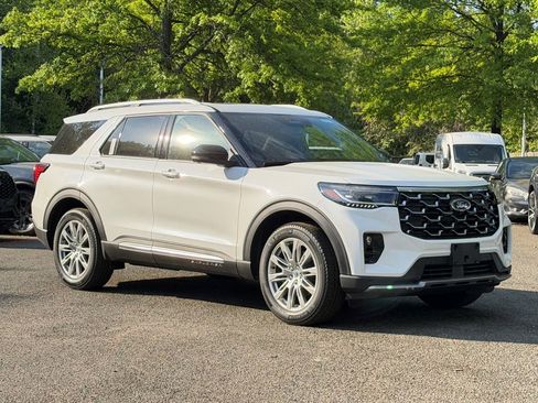 New 2026 Ford Explorer Platinum AWD/4WD image 1