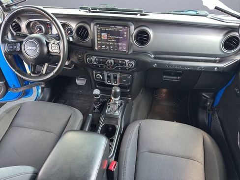 Used 2022 Jeep Wrangler Sport AWD/4WD image 23
