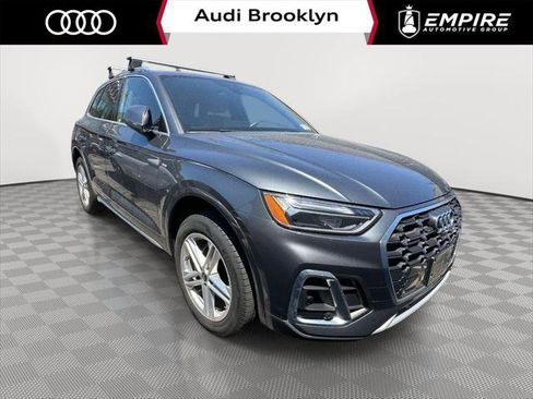 Used 2023 Audi Q5 e Premium Plus w/ Premium Plus Package AWD/4WD image 1