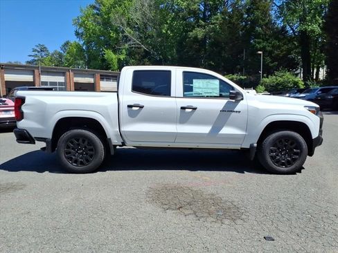 New 2026 Chevrolet Colorado W/T RWD image 25