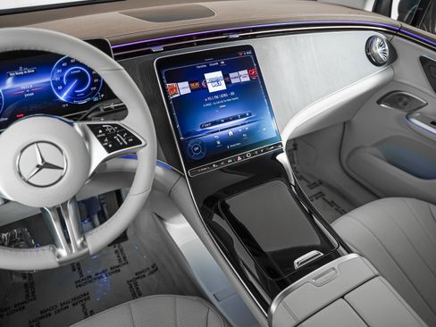 Certified 2023 Mercedes-Benz EQE 350+ 4MATIC SUV image 17