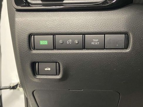 New 2025 Nissan Sentra SV w/ All-Weather Package image 20