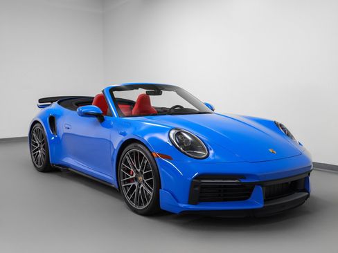 Used 2023 Porsche 911 Turbo image 10